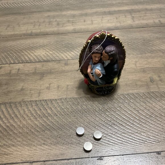 Phantom of the Opera Carlton Heirloom Ornament Plays "All I Ask of You" - Picture 3 of 3